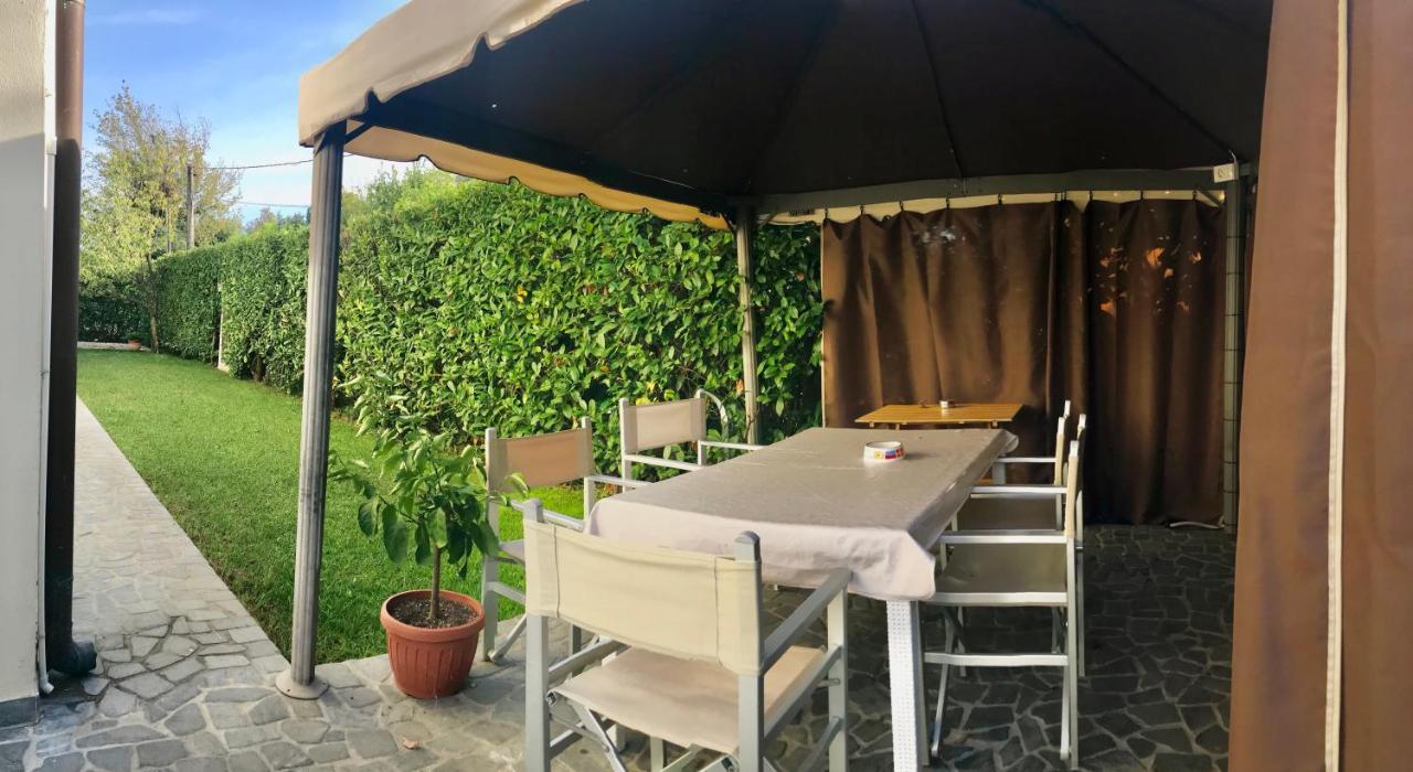 Апартаменты A Casa Di Cinzia Форте-деи-Марми Экстерьер фото